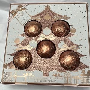 Baylis & Harding Beautiful You Bath Fizzer Set Jojoba, Silk & Almond oil 5 piece